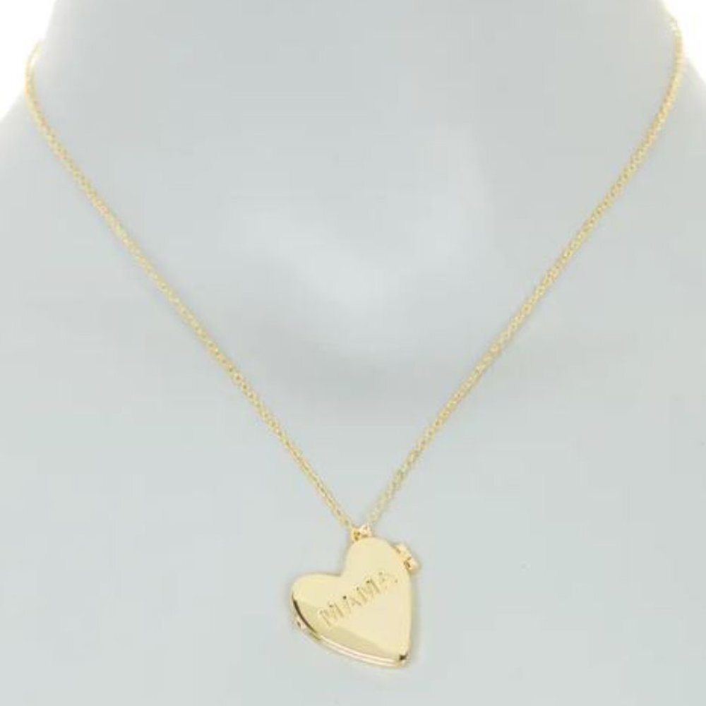 💥HOST PICK 💥 MAMA  Heart Locket Pendant Necklace 14K Gold Plated - NWT
